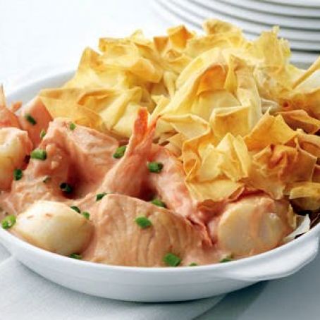 Phyllo-Topped Seafood Pie