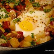 Hash & Eggs Skillet