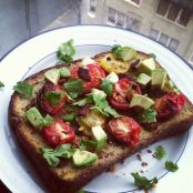 TOAST*****Hummus, Arugula, Avocado, Tomato