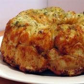 Garlic-Cheese Bundt Loaf