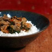 Beef and Vegetable Stir Fry wit Peanut Sauce