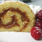 Dulce de Leche Roll Cake (Pionono) 1
