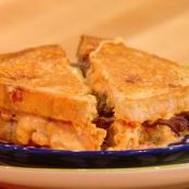 Patty Melts with Bacon with Pimento Cheese