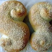 Sesame Semolina Lunettas