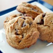 Chewy Peanut Butter Chocolate Chip Cookies