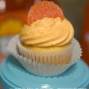 Easy Fresh Orange Cupcakes with Orange Butter Cream Frosting