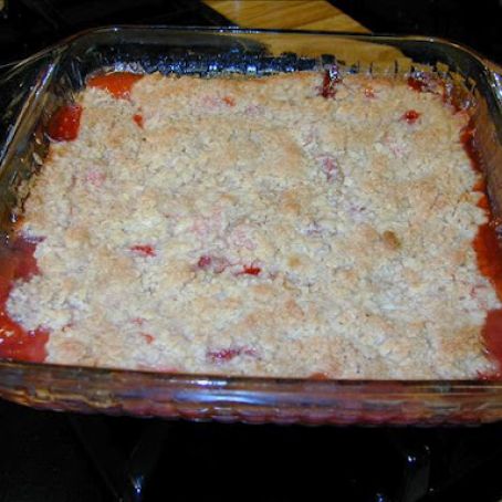 Classic Rhubarb Crisp