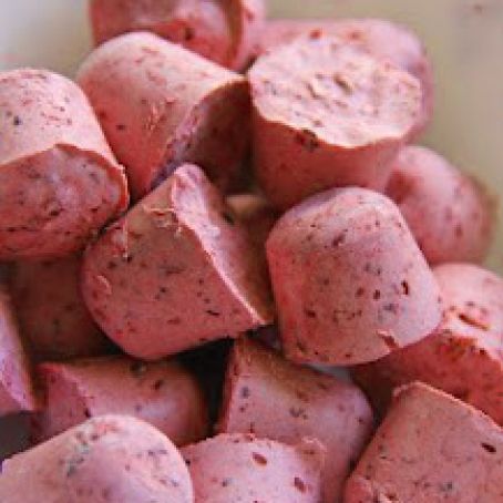 Strawberry Cheesecake Bites