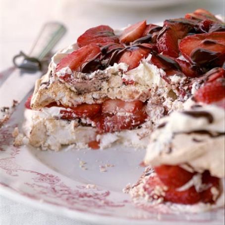 Strawberry Chocolate Meringue Torte