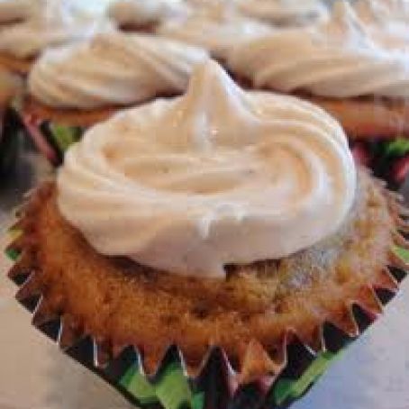 Pumpkin Cupcakes with Cinnamon Cream Cheese Icing