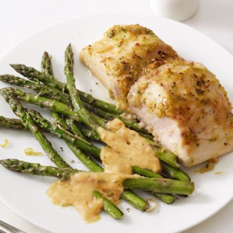 Mahi Mahi With Asparagus and Almond Sauce