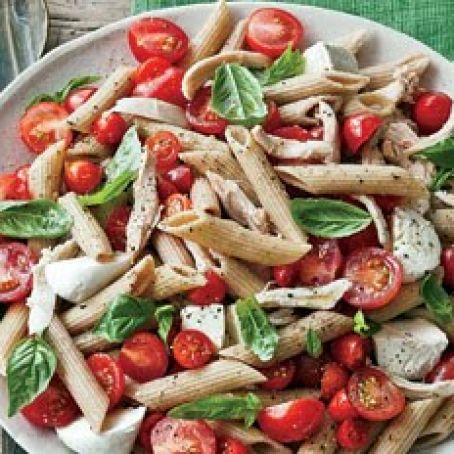 Marinated Tomato and Mozzarella Pasta