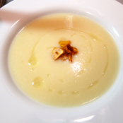 PaleoRoasted Garlic Soup {GAPS, Primal/Paleo, Gluten Free, Grain Free}