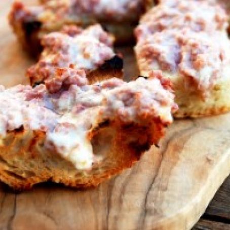 Sausage and Stracchino Cheese Crostini