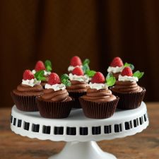 Chocolate-Raspberry Mousse Cups