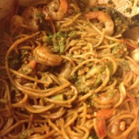Shrimp and Noodles Thai