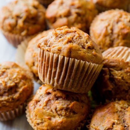 Whole Wheat Apple Cinnamon Muffins