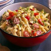 SPICY PASTA SALAD WITH SMOKED GOUDA, TOMATOES AND BASIL