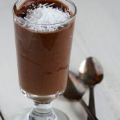 Chocolate Avocado Pudding {Vegan}