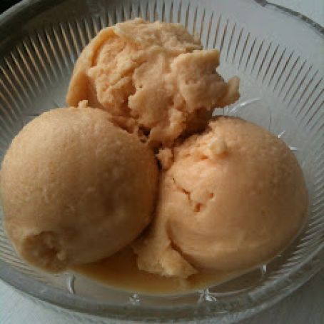 ice cream - peach ice cream