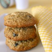 Blueberry Almond Oatmeal Cookies