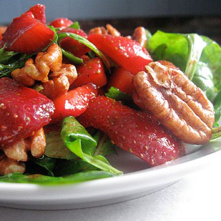Strawberry Balsamic Salad