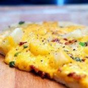 Loaded baked potatoe pizza