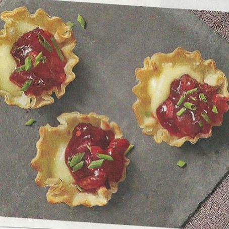 Mini Cranberry-Brie Tarts