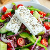 Greek Salad (Horiatiki Salata)