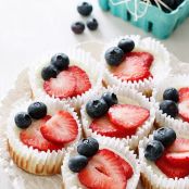 Red, White and Blueberry Cheesecake Yogurt Cupcakes