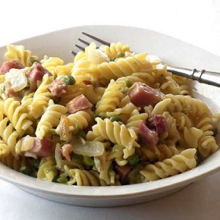 Rotini with Ham and Peas