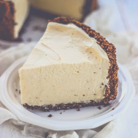 No Bake Eggnog Cheesecake Pie
