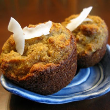 » Coconut Macadamia Banana Muffins