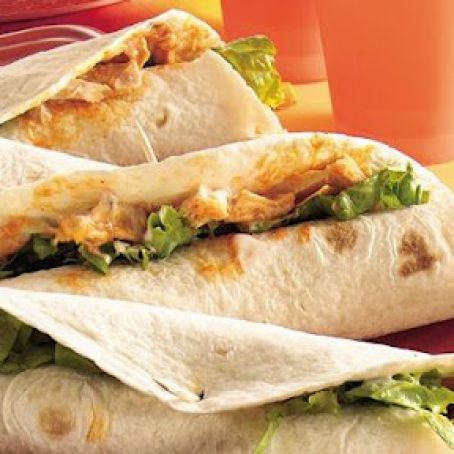 Slow Cooker Buffalo Chicken Wraps