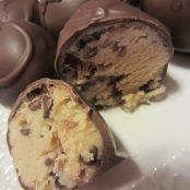 Chocolate Chip Cookie Dough Truffles