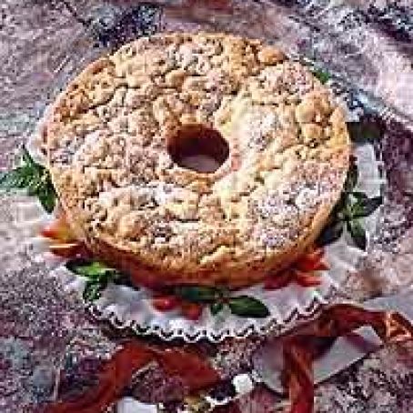 Apple Ring Coffee Cake