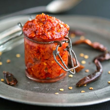 Homemade Harissa (Spicy Red Pepper Paste)