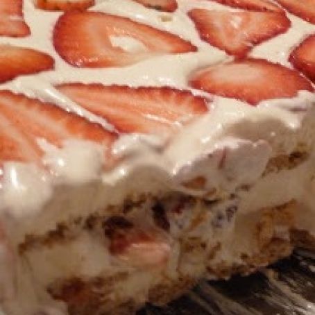 Graham Cracker Strawberry Short Cake