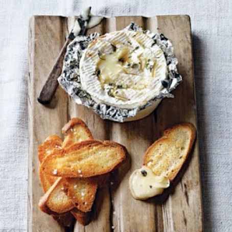 BAKED CAMEMBERT w/THYME & GARLIC