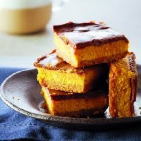 Pumpkin and chocolate cheesecake bars
