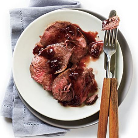 Beef Tenderloin with Cherry-Black Pepper Sauce