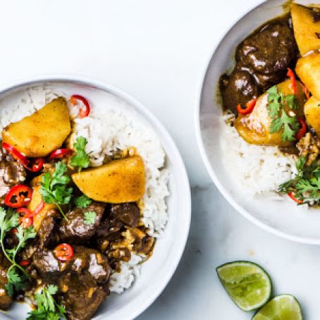 Coconut Beef Curry