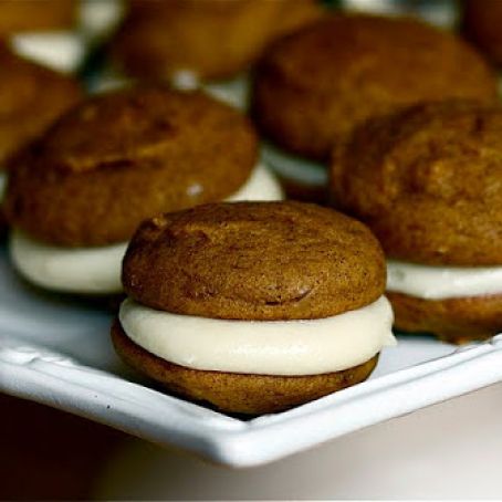 Pumpkin Maple Whoopie Pies