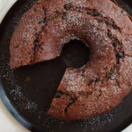 Applesauce-Chocolate Chip Bundt Cake