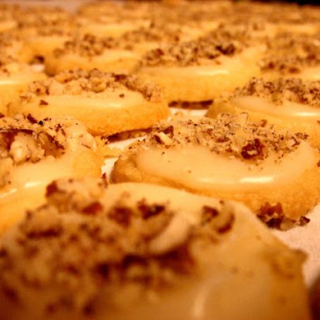 Granny's Pecan Dainties