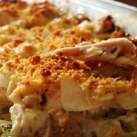 The Easiest Chicken and Rice Casserole Ever