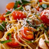 15-Minute Pasta with Chicken and Fresh Pomodoro Sauce