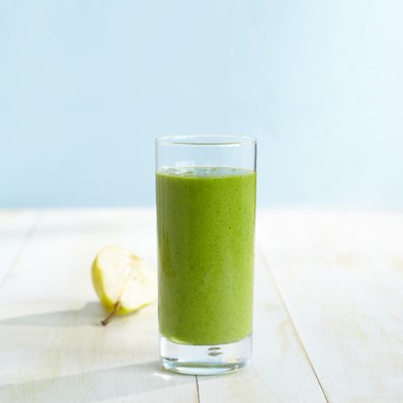 Kale and Pear Green Smoothie