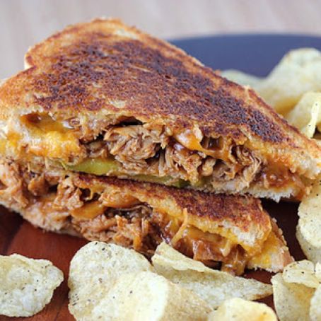 Pulled Chicken Grilled Cheese