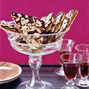 Chocolate-Almond Saltine Toffee